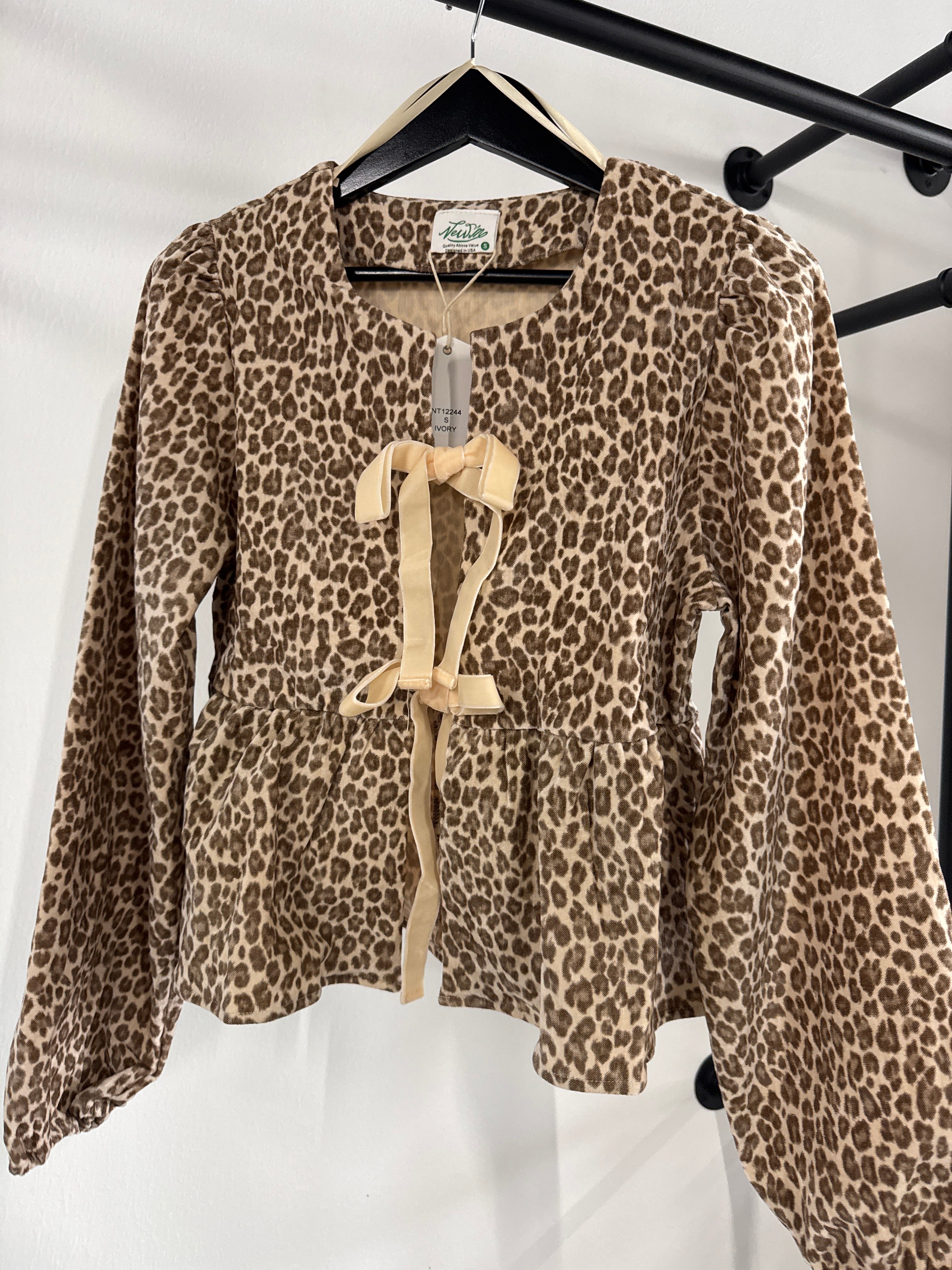 Leopard Bow Tie Detail Top