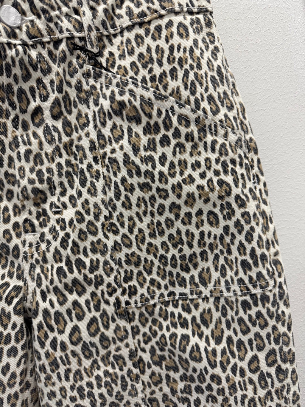 High Rise Seam Detail Cheetah Print Jeans
