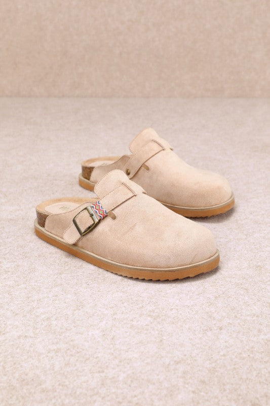 Capri - Suede Clog